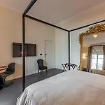 Residenza De Pergola * Bari